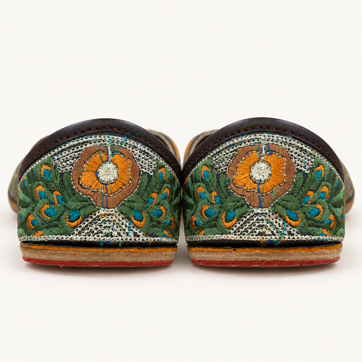 Morni Mehfil Jutti | Festive Punjabi Handcrafted Footwear
