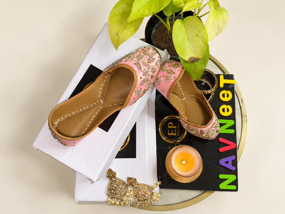 Pink Maharani Jutti