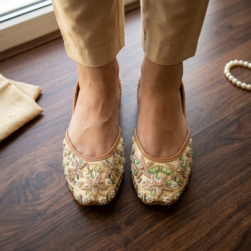Gulnoor Elegance Jutti